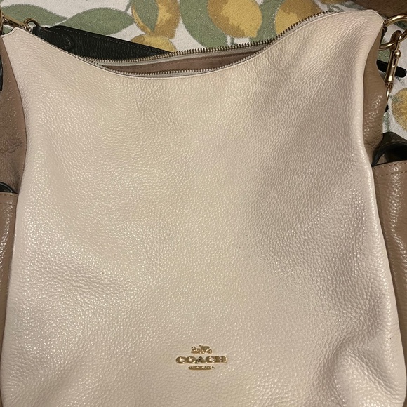 Coach Shoulder Bag - Picture 1 of 4